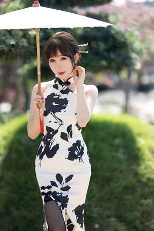 日韩白丝美女少妇免费视频在线看 界面截图